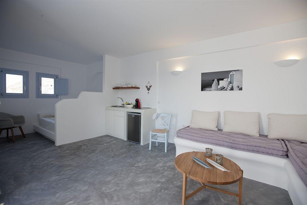 Sun Anemos Resort Oia  Exterior photo