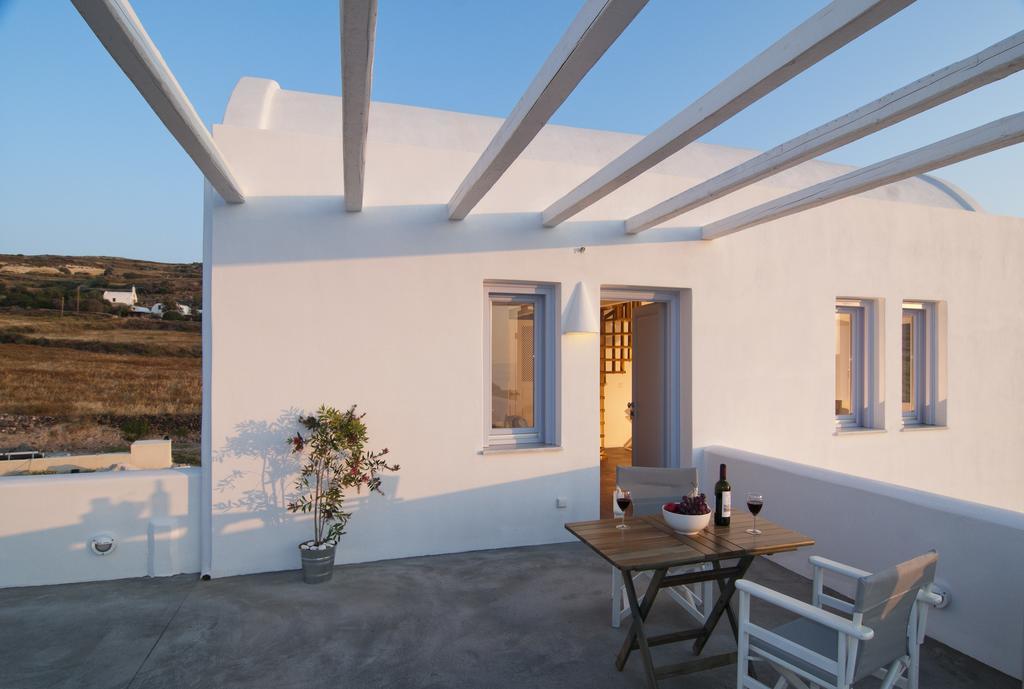 Sun Anemos Resort Oia  Exterior photo