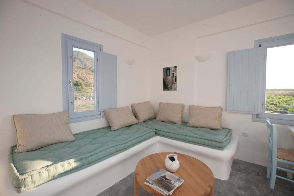 Sun Anemos Resort Oia  Exterior photo