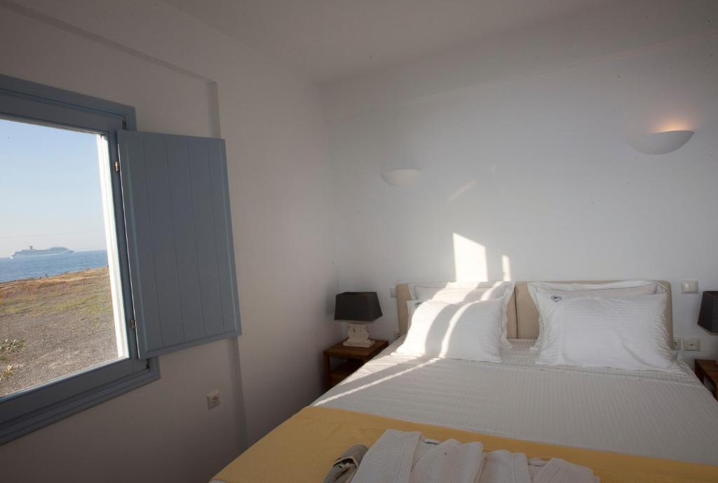 Sun Anemos Resort Oia  Exterior photo