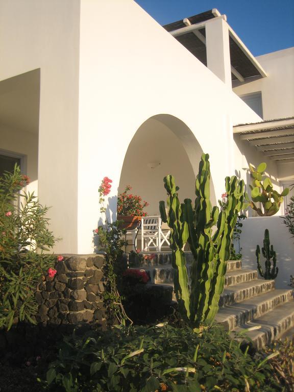 Sun Anemos Resort Oia  Exterior photo