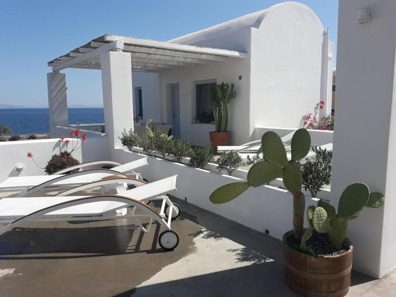 Sun Anemos Resort Oia  Exterior photo